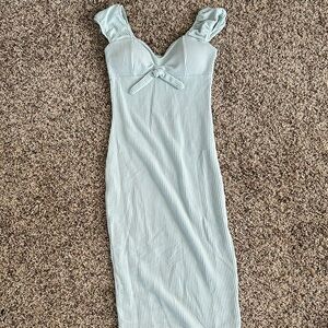 NWOT midi bodycon dress with cap sleeves